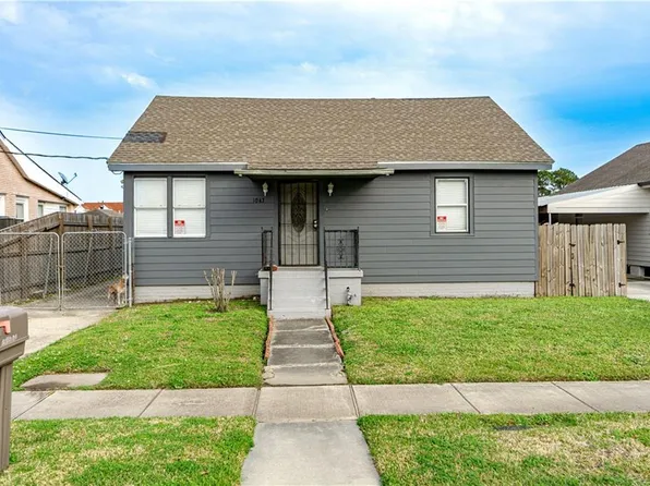 1043 Lebeau St, Arabi, LA 70032