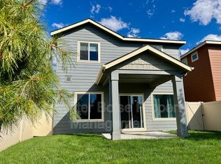 9177 W Tillamook Dr, Boise, ID 83709