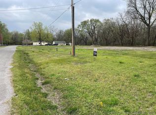 246 S Bixby St, Coweta, OK 74429