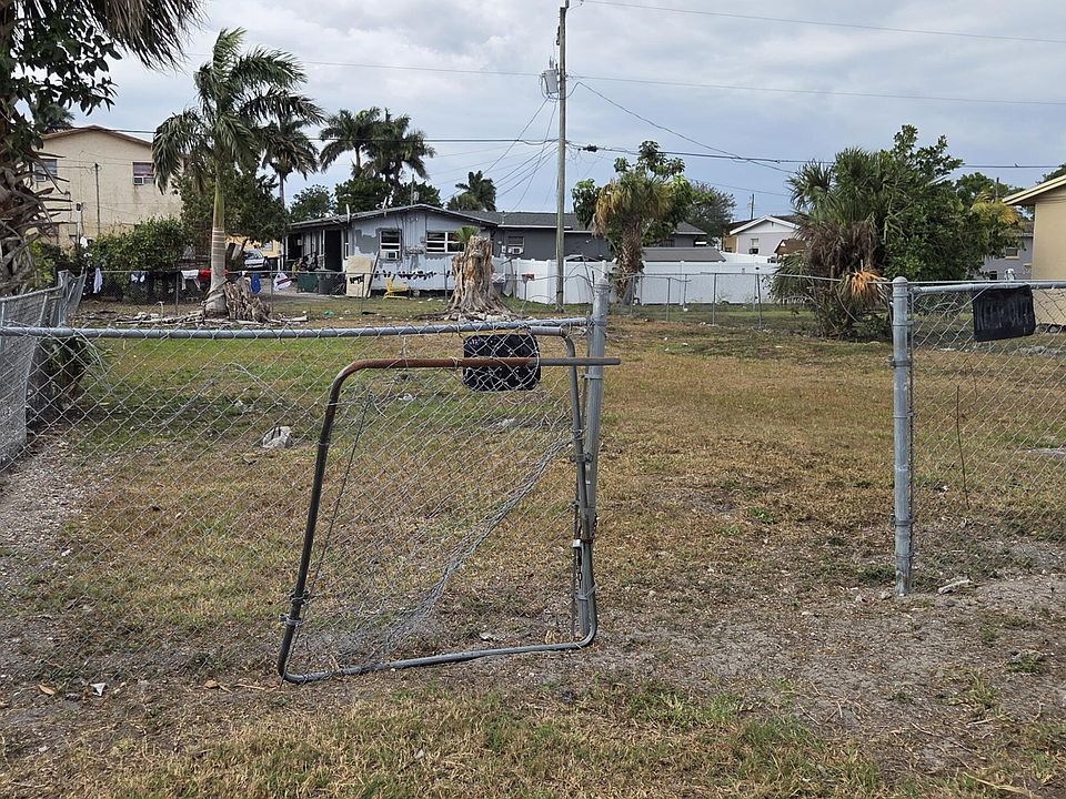 2nd image of 640 SW 6th Street