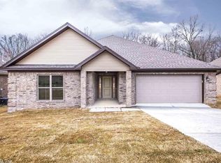 8200 Nora Ln, Sherwood, AR 72120