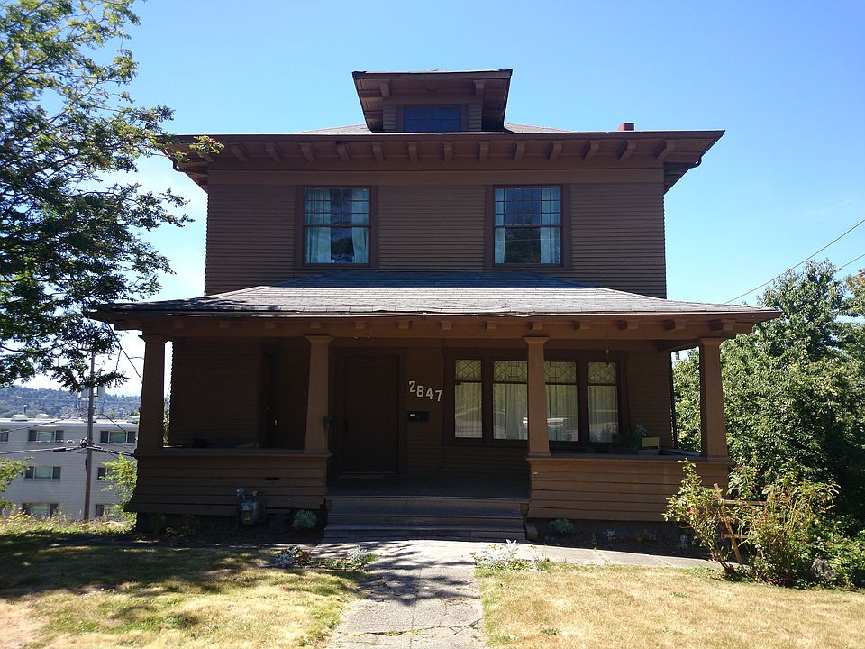 1st image of 2847 Franklin Ave E