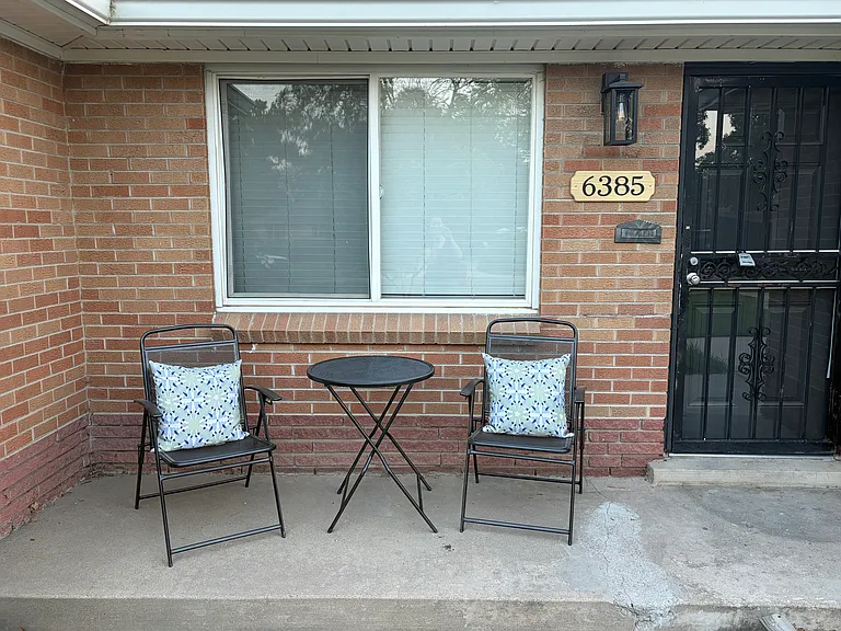 6385 Quay St — Photo 2