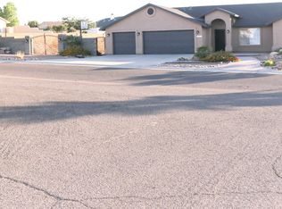 2401 Pueblo Dr, Kingman, AZ 86401