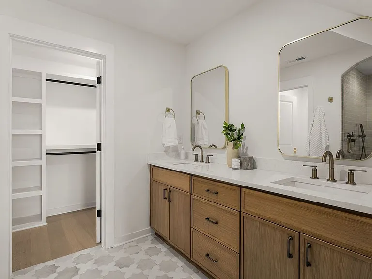 919 Cheatham Pl — Photo 13