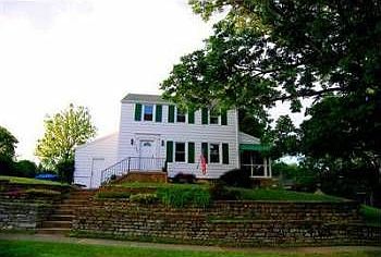 2nd image of 1750 Shirley Ave