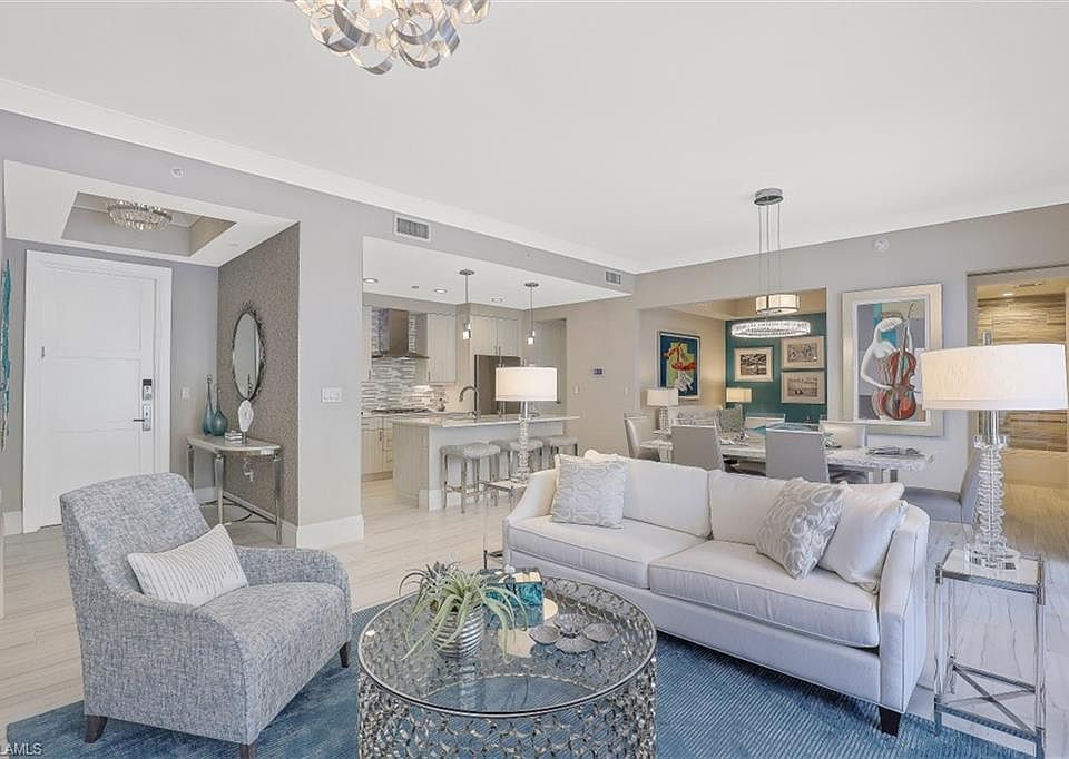 1st image of 1135 3rd Ave S #204