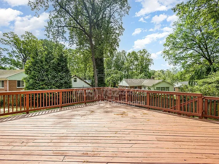 7329 Marc Dr — Photo 22