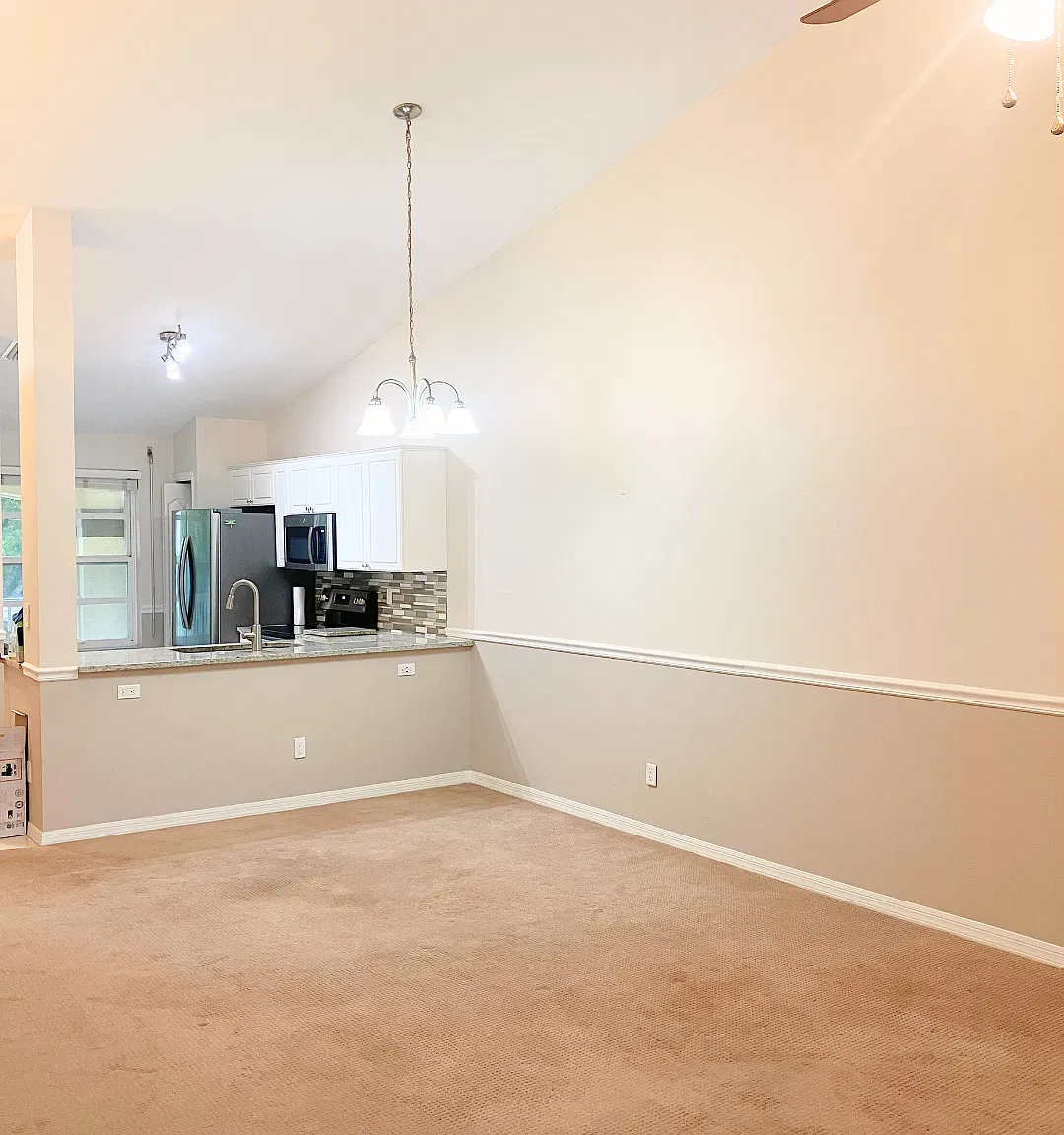 2 bed, 1124 sqft, $2,100 — Photo 2
