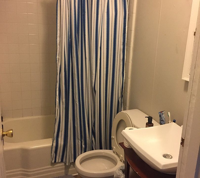 1st image of 1709 Johnson Dr