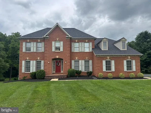 12 Windflower Ct, Reisterstown, MD 21136