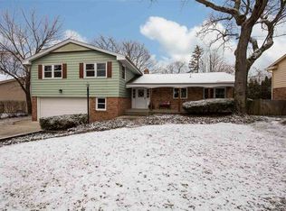 4906 Braewild Rd, Rockford, IL 61107
