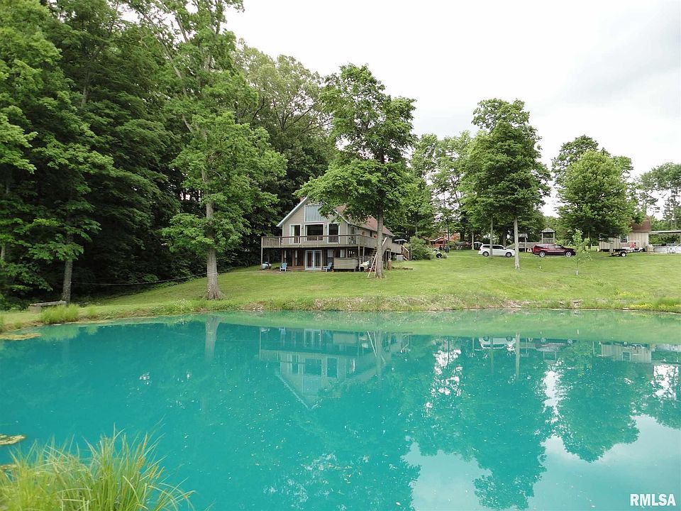 1st image of 160 Bluff Ln