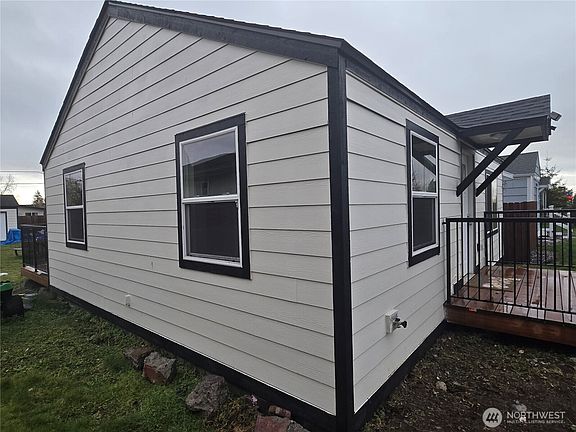 3rd image of 437 D Street