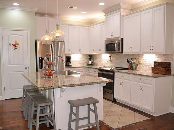 4th image of 3540 Sainsbury Ln