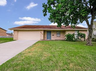 6610 Sidney, Galveston, TX 77551