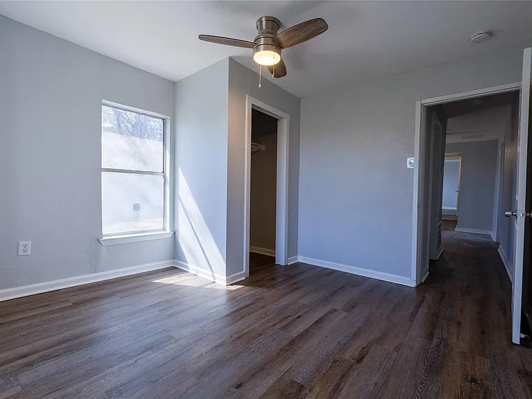 2304 Thrasher Ln #A — Photo 14
