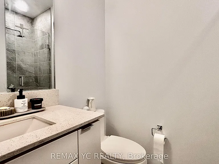 30 Elm Dr W #Penthouse 06 — Photo 5