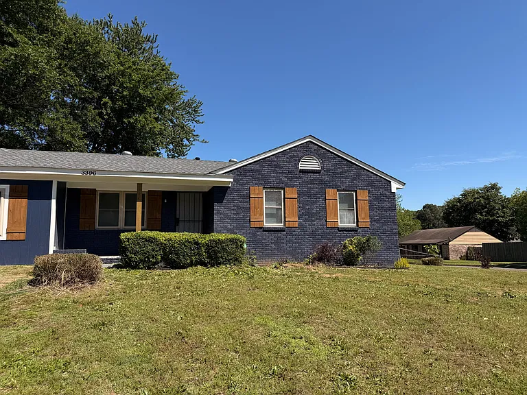 3396 Ladue St — Photo 2