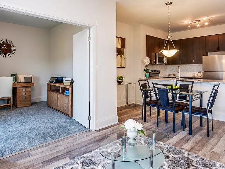 151 Marina Park Ave #309 — Photo 7