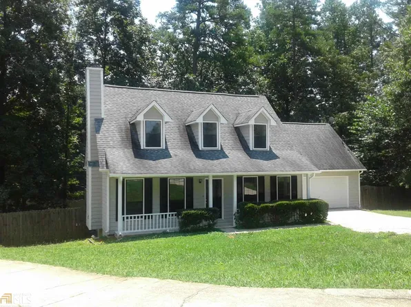 552 Catrina Ct, Stone Mountain, GA 30087