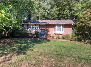 770 Foxcroft Trl SE, Marietta, GA 30067