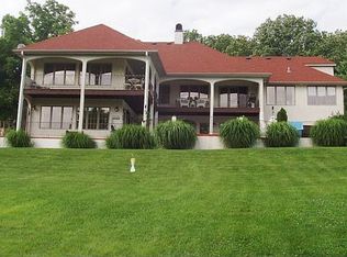 1945 W Mackenzies Way, Nixa, MO 65714