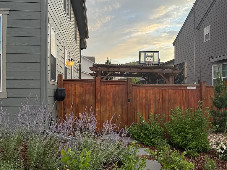 6109 Dayton St — Photo 3