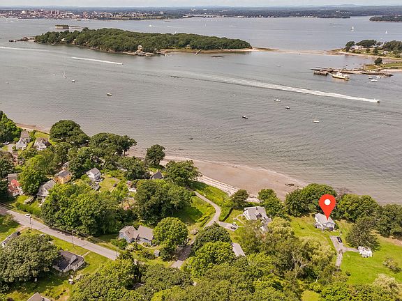 3rd image of 494 Island Avenue