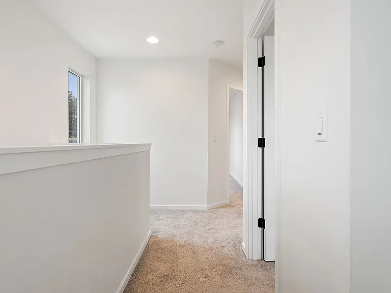10002 Kings Landing Ave NW — Photo 20