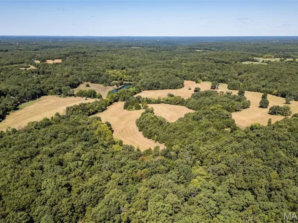 31 Sunset Ln, Steelville, MO 65565