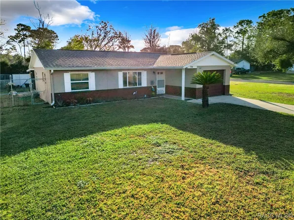 7740 W Solar Pl, Homosassa, FL 34448