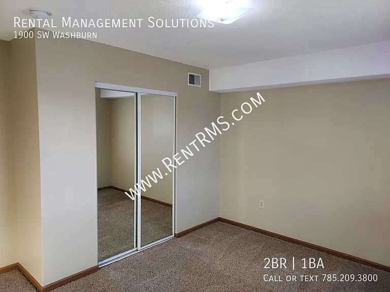 1900 SW Washburn Ave — Photo 13