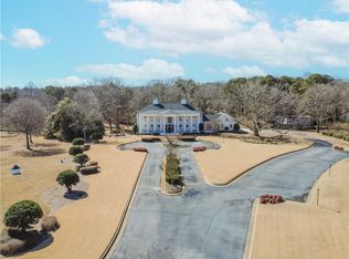 1445 Hillside Dr, Grayson, GA 30017