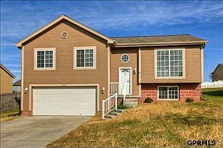 1st image of 2602 Hogantown Dr