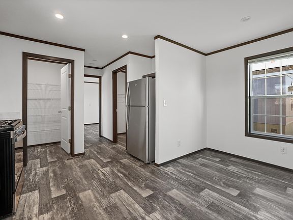 4th image of 4340 Circlewood Dr