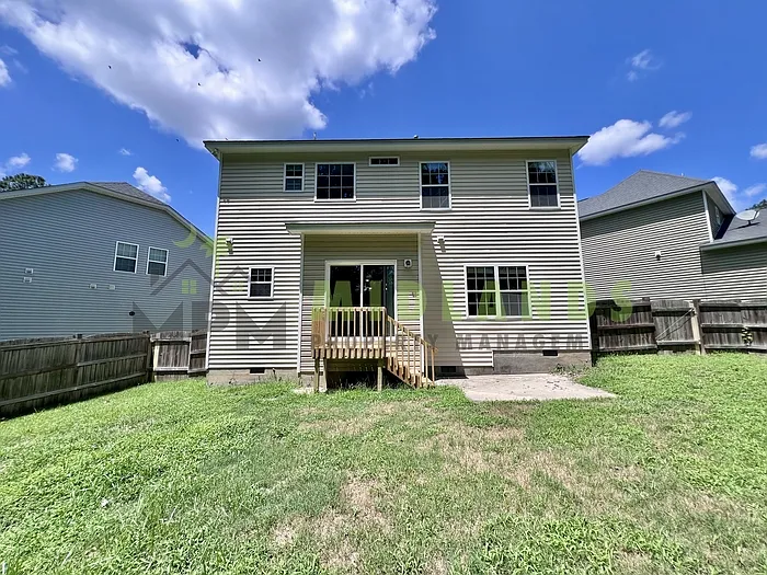 464 Edenhall Dr — Photo 62