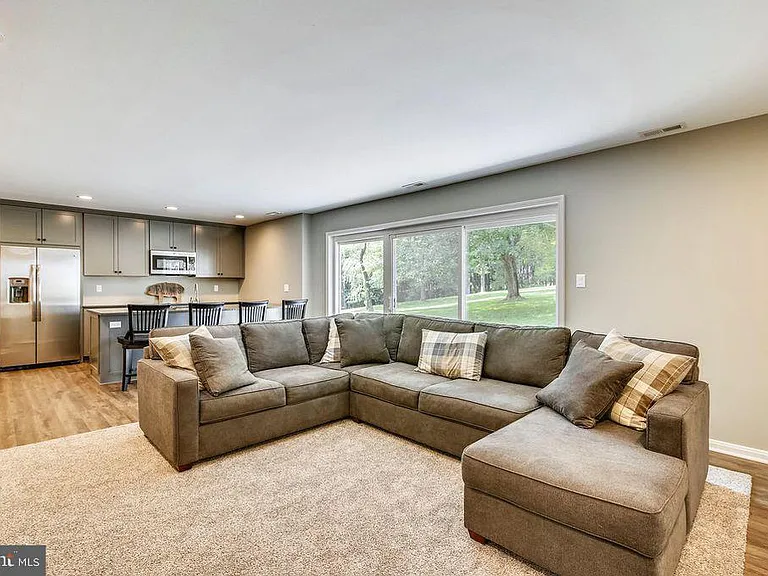 13416 Straw Bale Ln — Photo 26