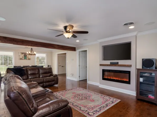 12379 Fairhaven Ave, Baton Rouge, LA 70815