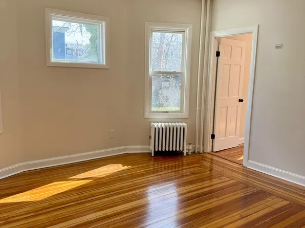 82 Whitfield St APT 1, Boston, MA 02124