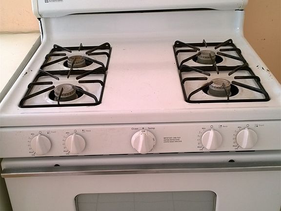 4th image of 12801 Vanowen St APT 5