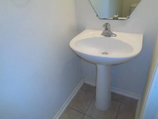 17111 Oakwood Chase Dr — Photo 9