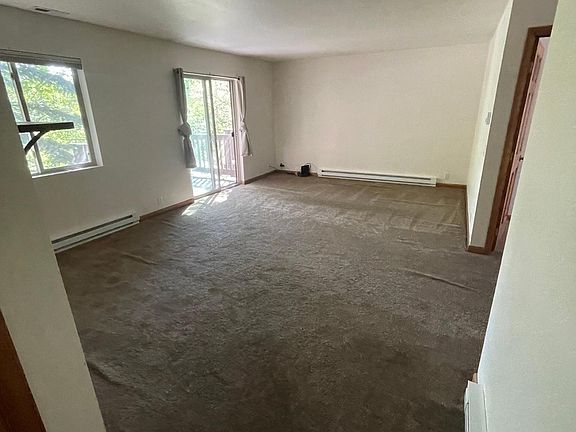 3rd image of 65 Virginian Ln #4