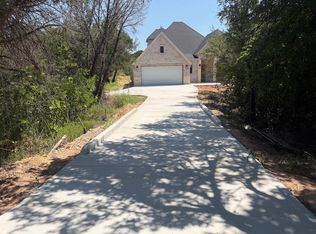 4011 Ponca Dr, Granbury, TX 76048