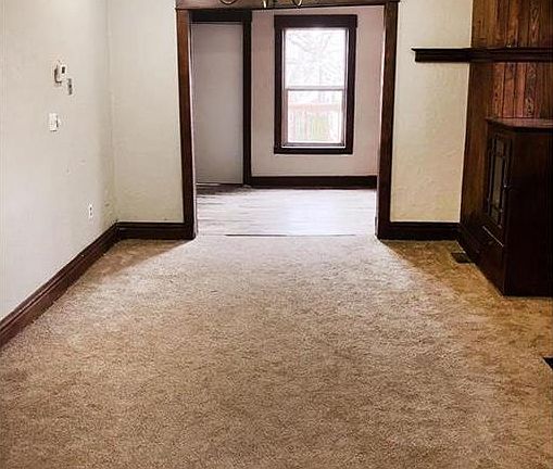 4th image of 115 N Lawn Ave
