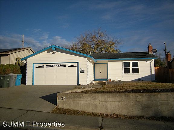2nd image of 166 Manzanita Dr