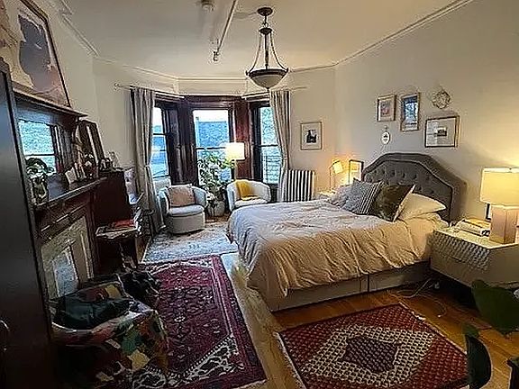 4th image of 538 2nd St #3F