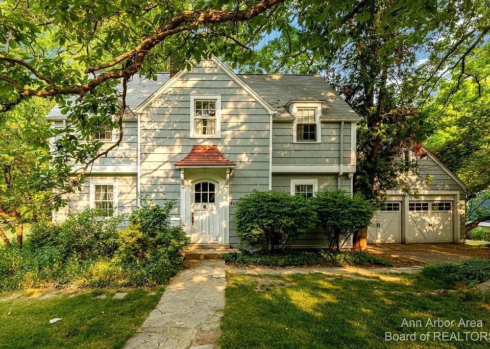 1st image of 408 Awixa Rd