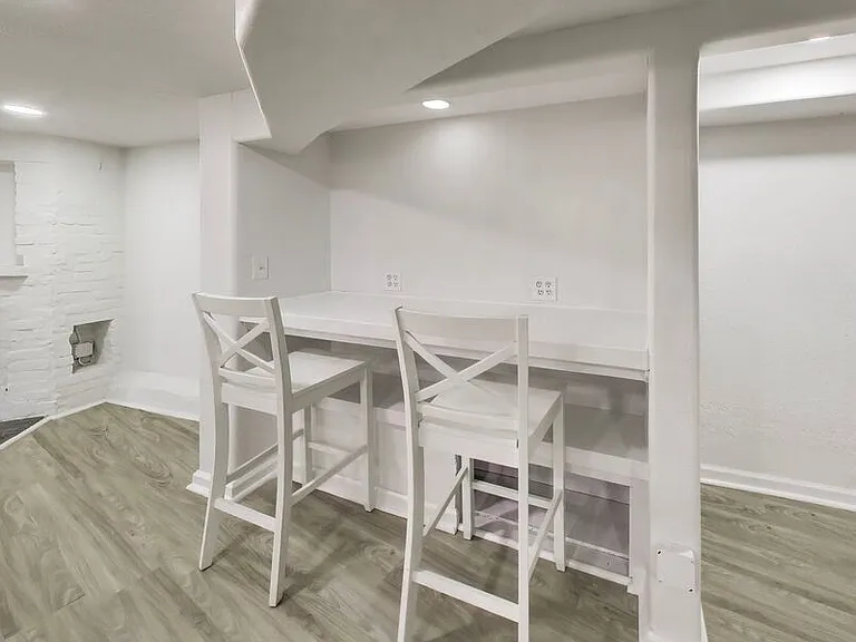 7361 Claremont Ave #3 — Photo 5
