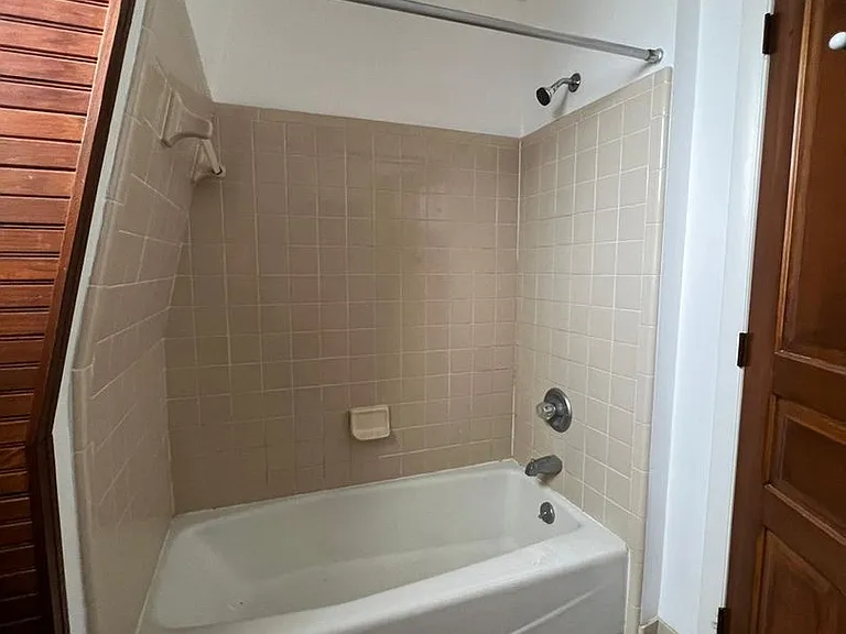 111 N Normal St — Photo 5
